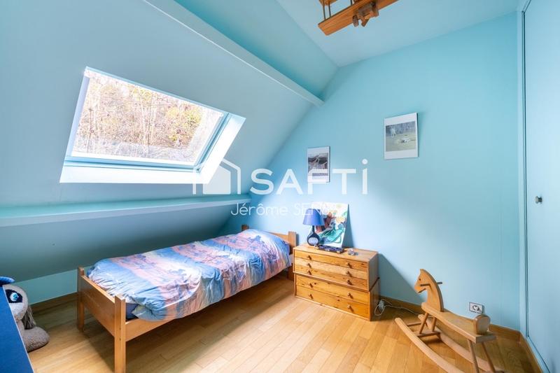 Maison - 152 m² - 7 pièces