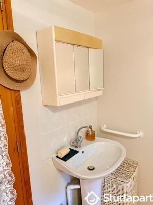 Chambre - 14 m² - 1 pièce