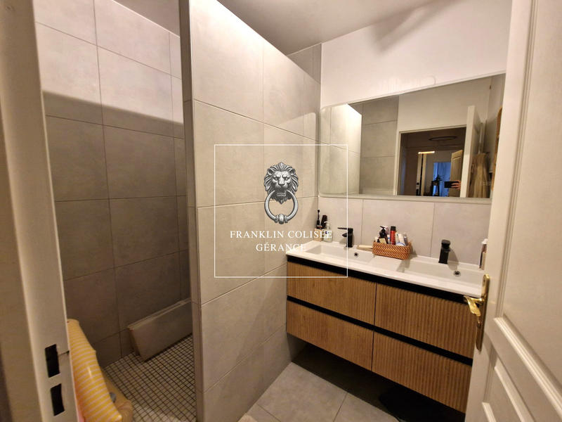 Appartement - 74 m² - 3 pièces