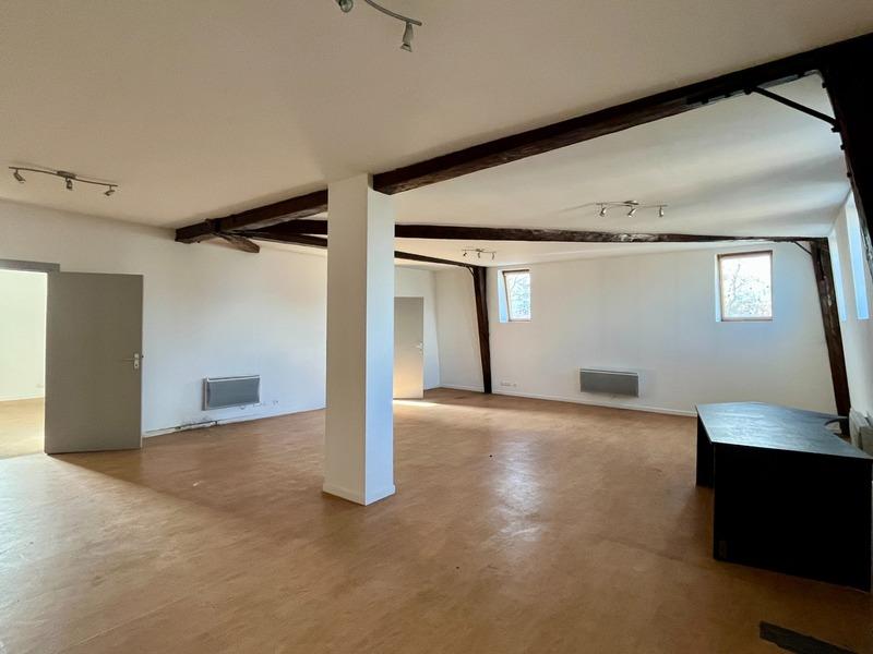 Immeuble - 640 m² - 24 pièces