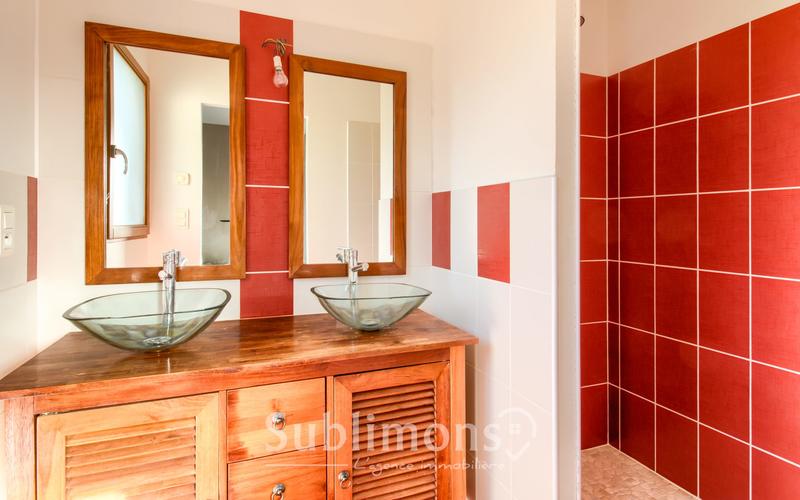 Maison - 110 m² - 4 pièces