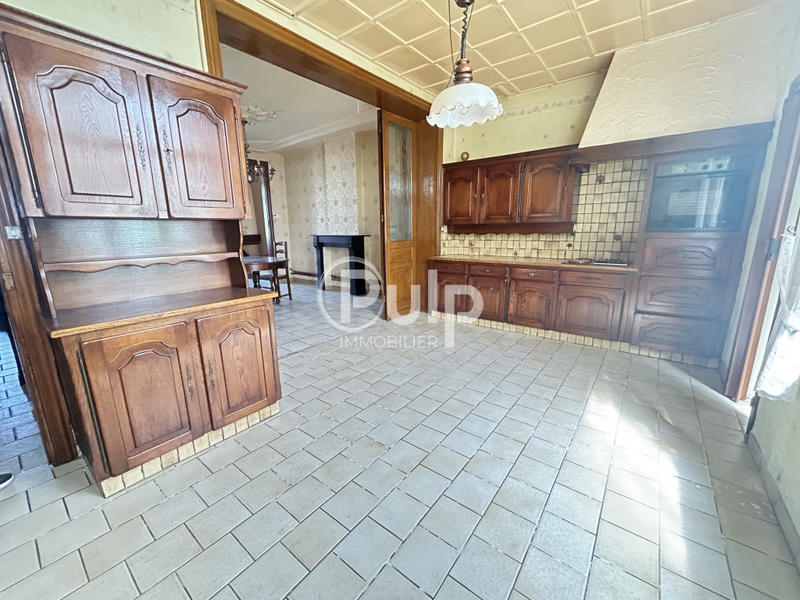 Maison bourgeoise - 168 m² - 9 pièces