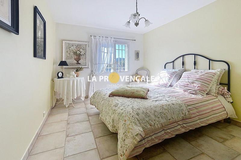 Villa - 150 m² - 4 pièces