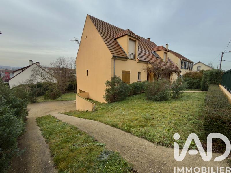 Maison - 150 m² - 7 pièces