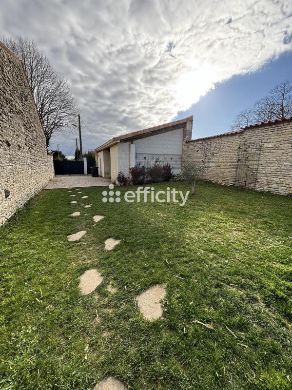 Maison - 200 m² - 9 pièces