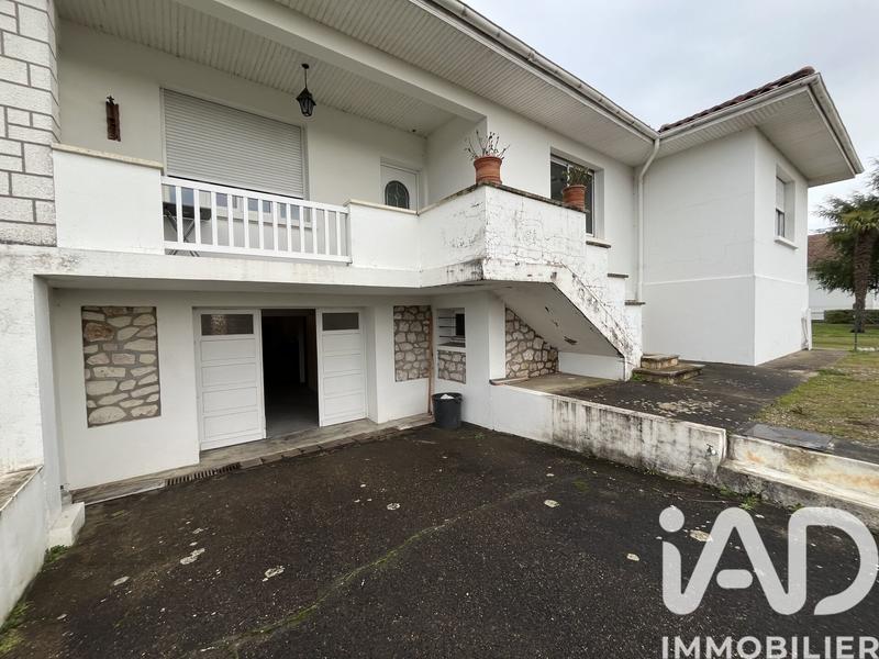 Maison - 95 m² - 5 pièces