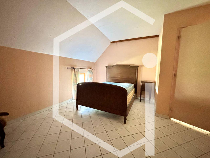 Maison - 120 m² - 6 pièces