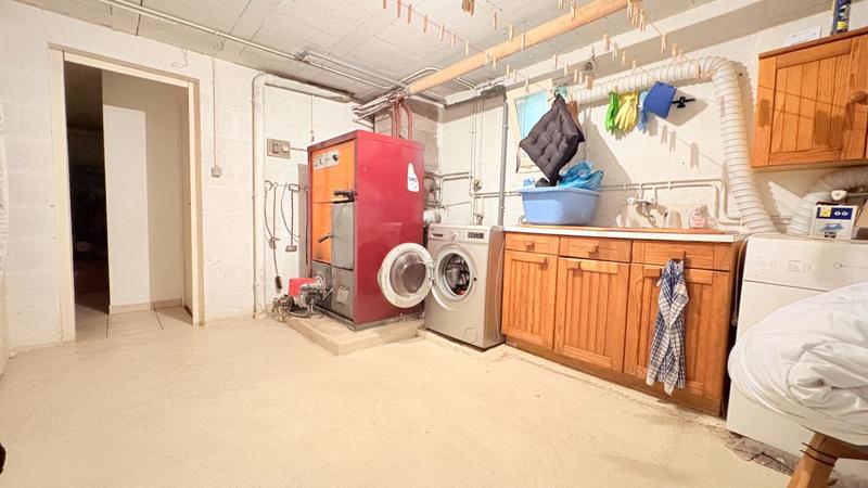 Maison - 200 m² - 5 pièces