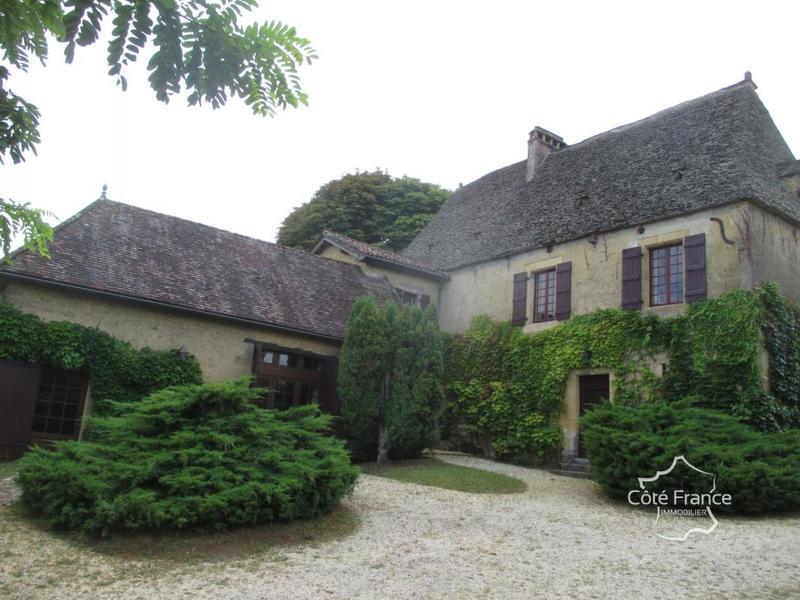 Maison de maîtres - 310 m² - 11 pièces