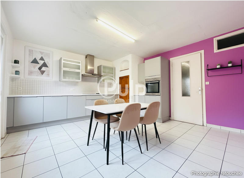 Maison - 122 m² - 5 pièces
