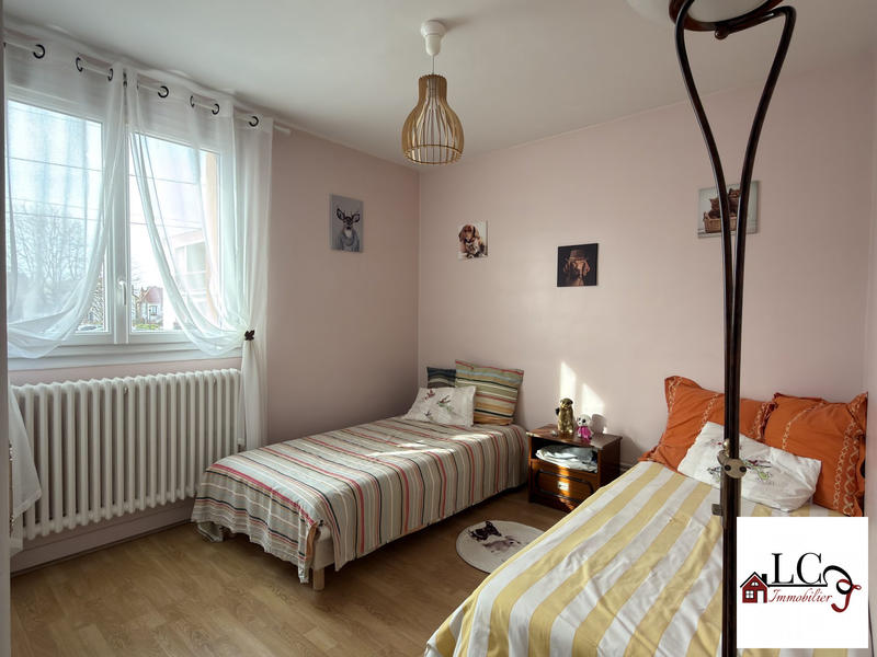 Appartement - 75 m² - 4 pièces