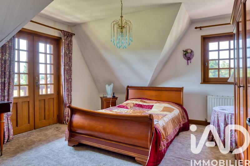 Maison - 280 m² - 7 pièces