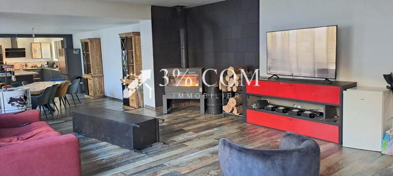 Longère - 237 m² - 6 pièces