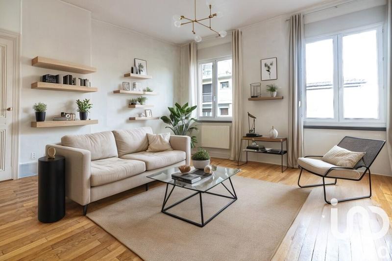 Appartement - 82 m² - 3 pièces