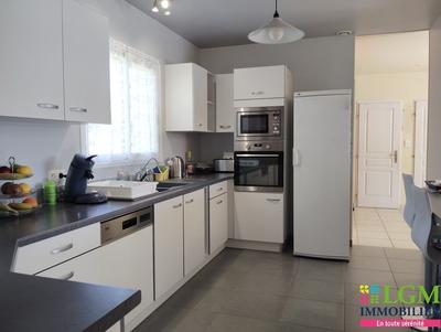 Maison - 136 m² - 5 pièces