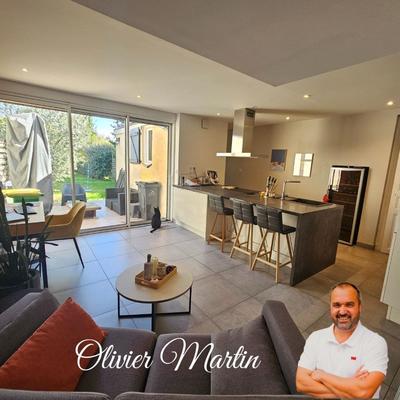 Maison de ville - 130 m² - 6 pièces