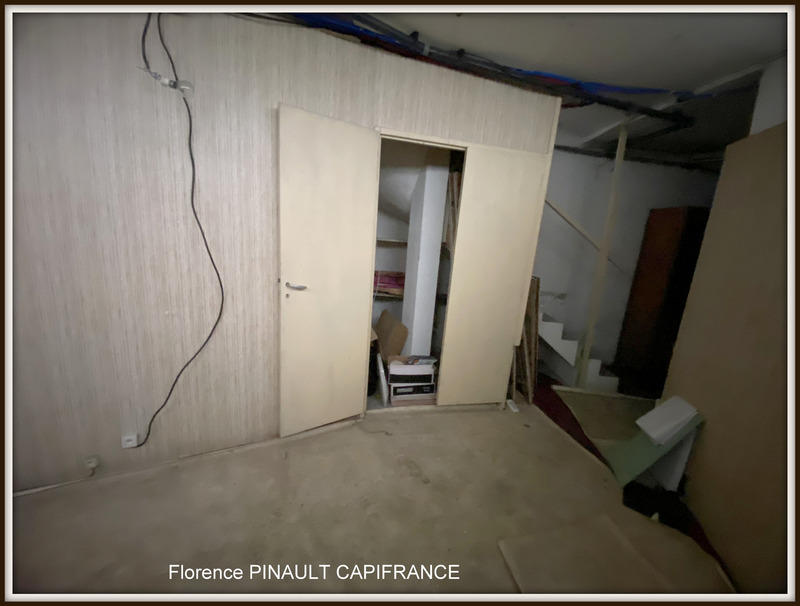 Local d'activité / Entrepôt - 83 m² - 2 pièces