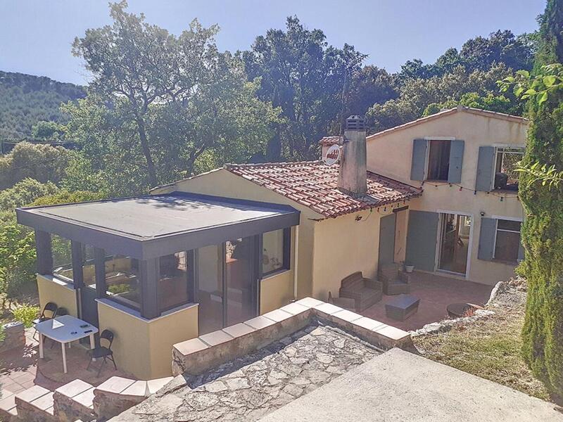 Villa - 144 m² - 5 pièces