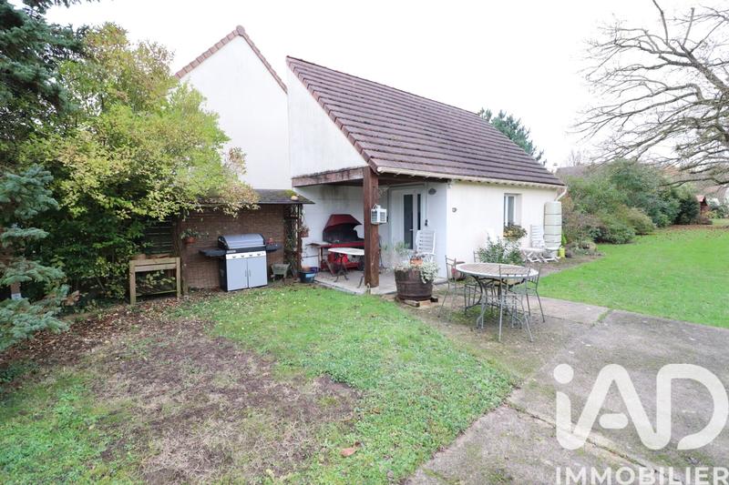 Maison - 193 m² - 9 pièces