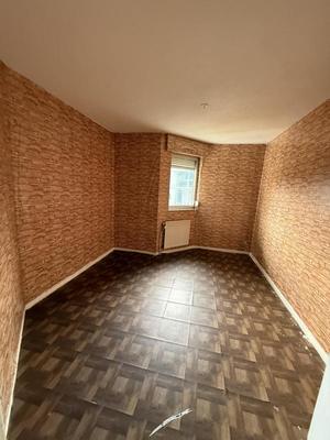 Appartement ancien - 75 m² - 4 pièces