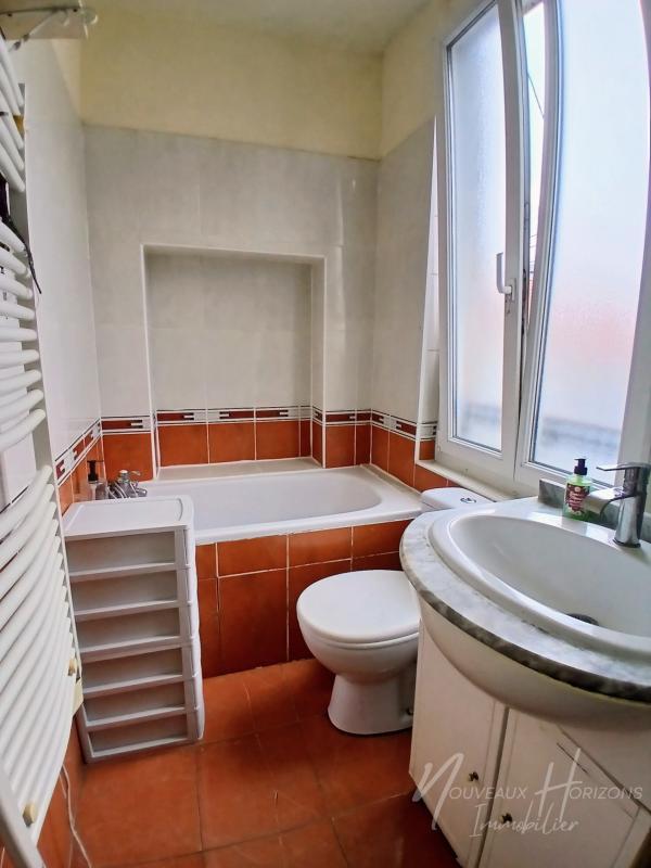 Maison - 158 m² - 6 pièces