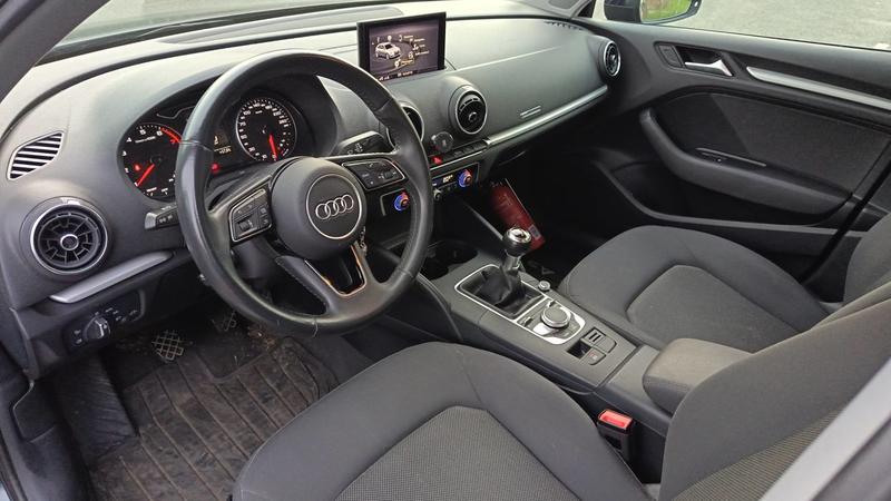 Audi A3 sportback 1.0 Tfsi 115 Midnight Series