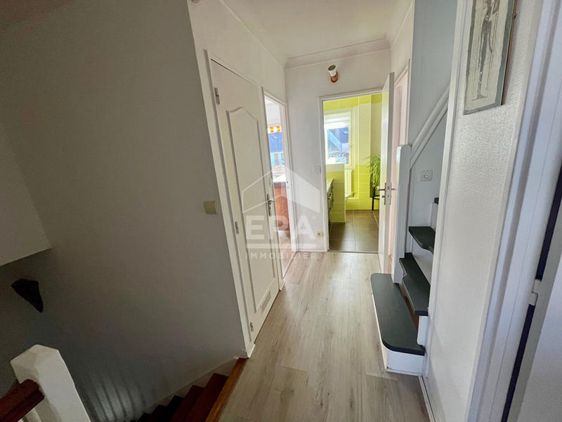 Maison - 155 m² - 8 pièces