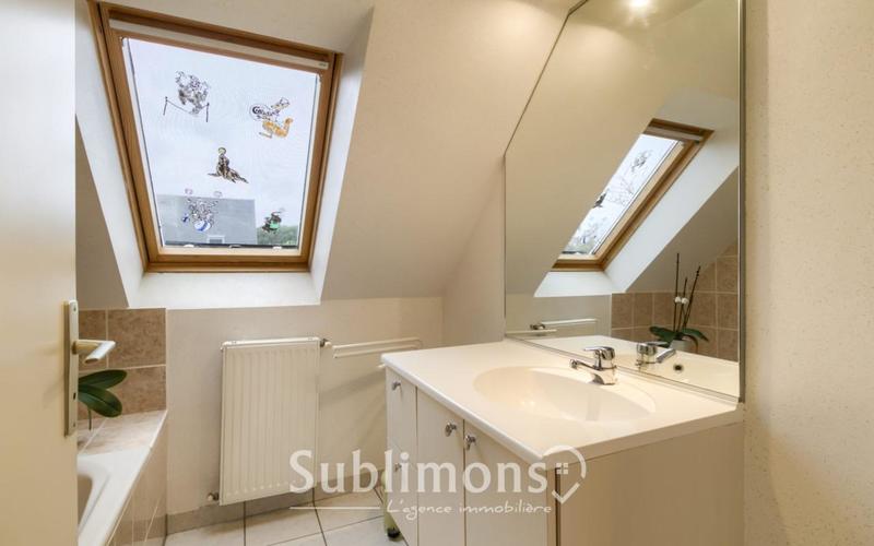 Maison - 85 m² - 4 pièces