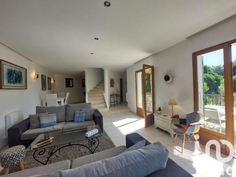 Maison - 112 m² - 5 pièces