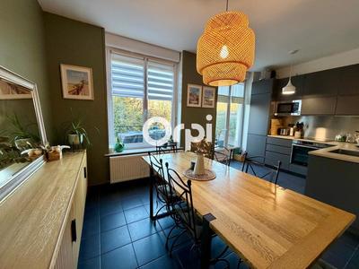 Maison - 105 m² - 5 pièces