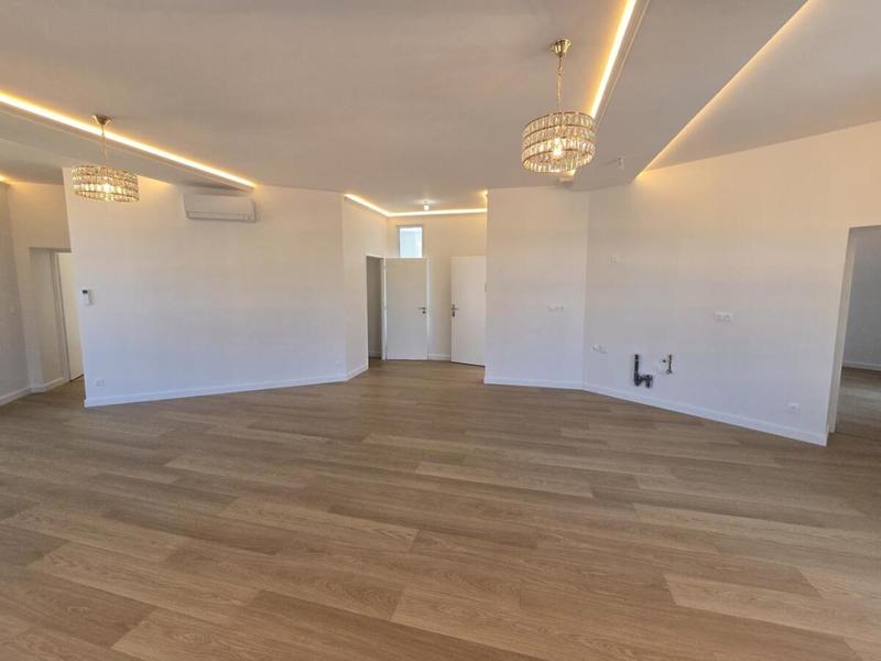 Appartement - 106 m² - 4 pièces