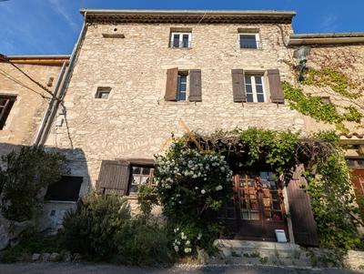 Maison de village - 144 m² - 7 pièces