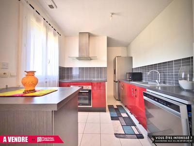 Maison - 74 m² - 3 pièces