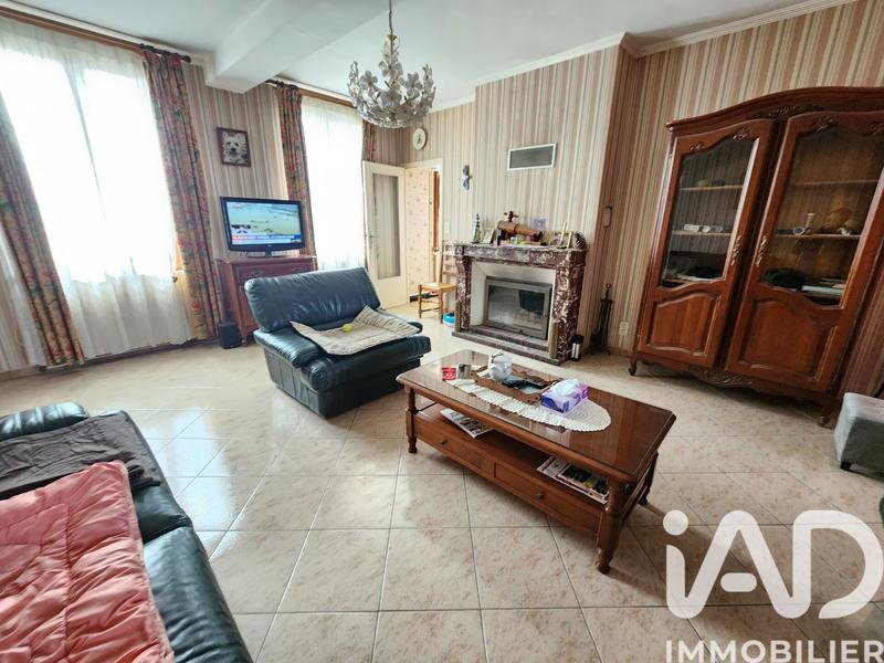 Maison - 143 m² - 5 pièces