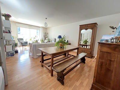 Appartement - 85 m² - 3 pièces