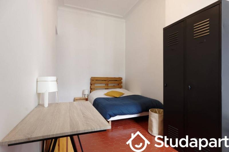 Chambre - 16 m² - 1 pièce