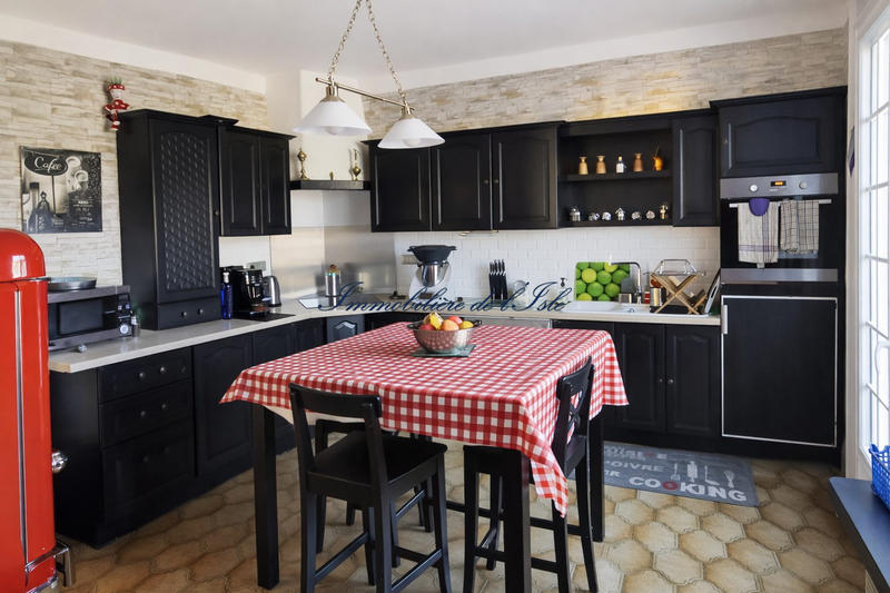 Maison - 146 m² - 5 pièces