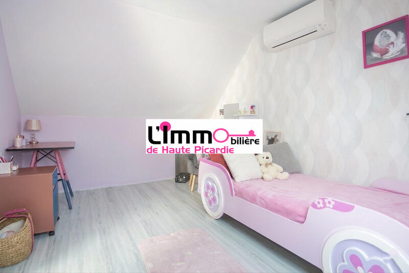 Maison - 121 m² - 5 pièces