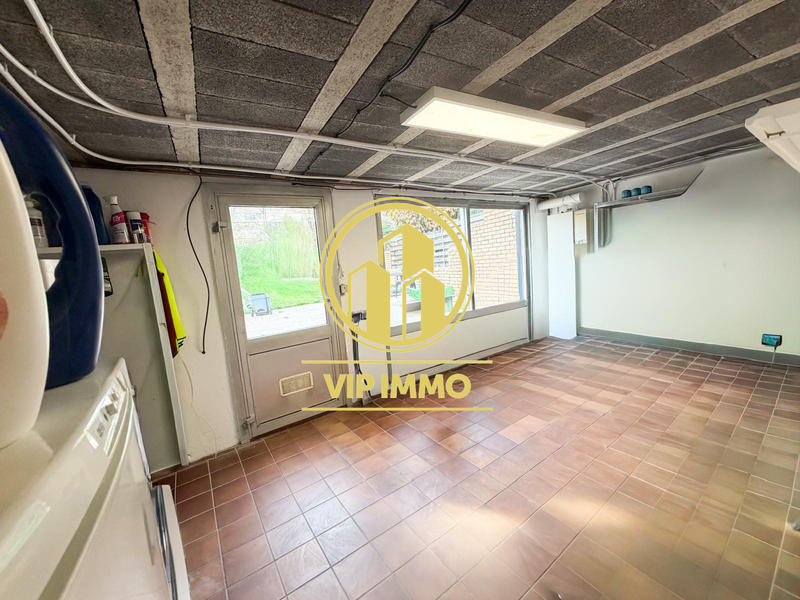 Maison - 90 m² - 7 pièces