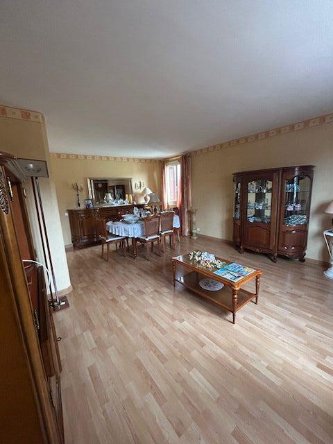 Maison - 90 m² - 3 pièces