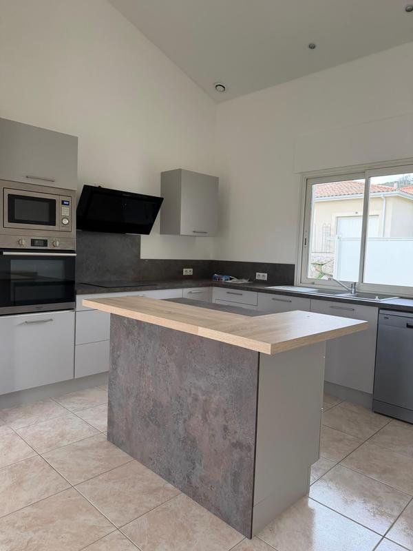 Maison - 105 m² - 4 pièces