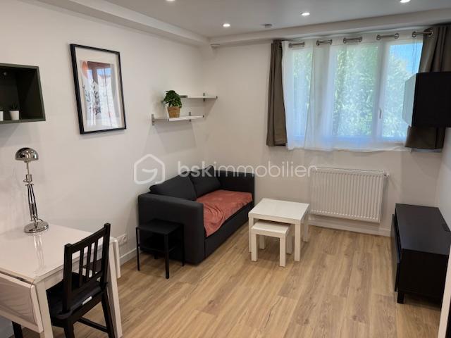 Immeuble - 210 m² - 15 pièces