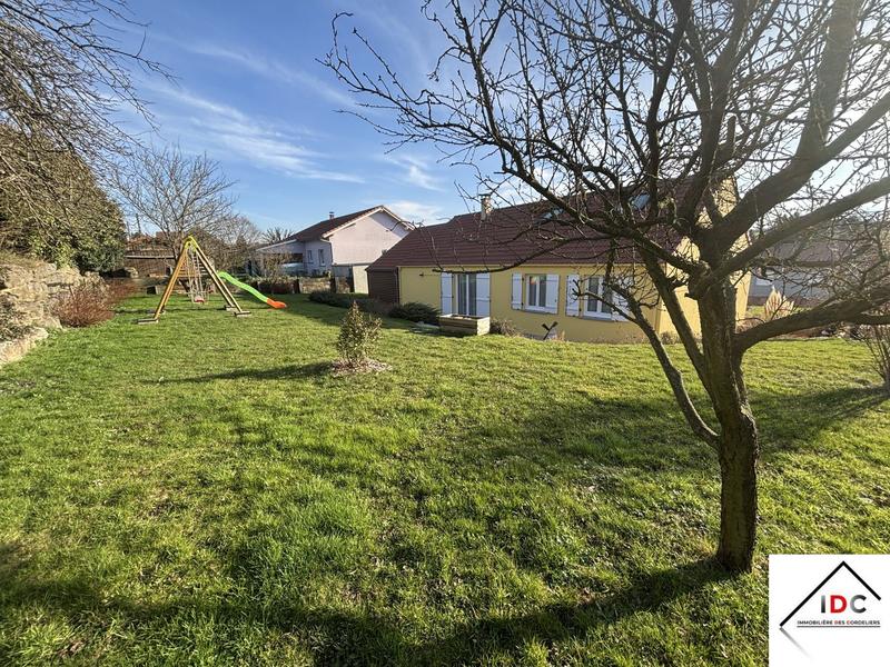 Maison - 100 m² - 5 pièces