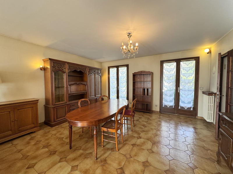 Maison - 100 m² - 5 pièces