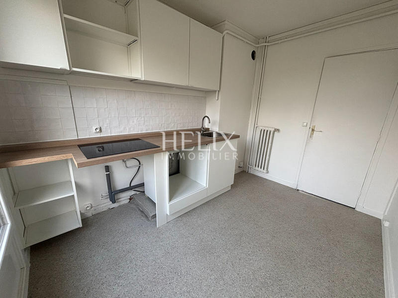 Appartement - 85 m² - 5 pièces