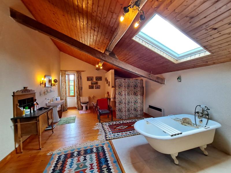 Maison - 186 m² - 5 pièces