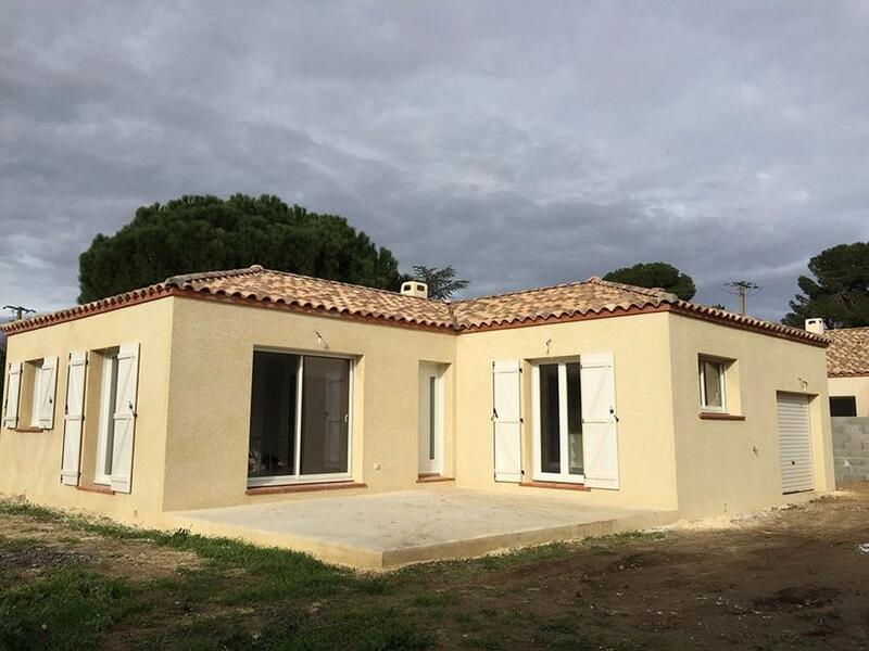 Villa - 90 m² - 4 pièces