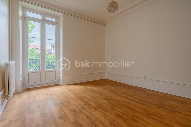 Appartement - 129 m² - 4 pièces