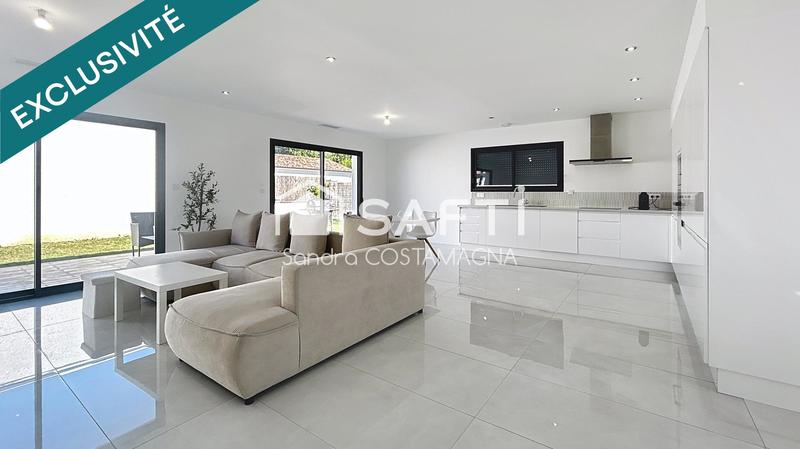 Maison - 121 m² - 4 pièces