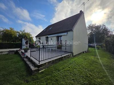 Maison traditionnelle - 100 m² - 6 pièces